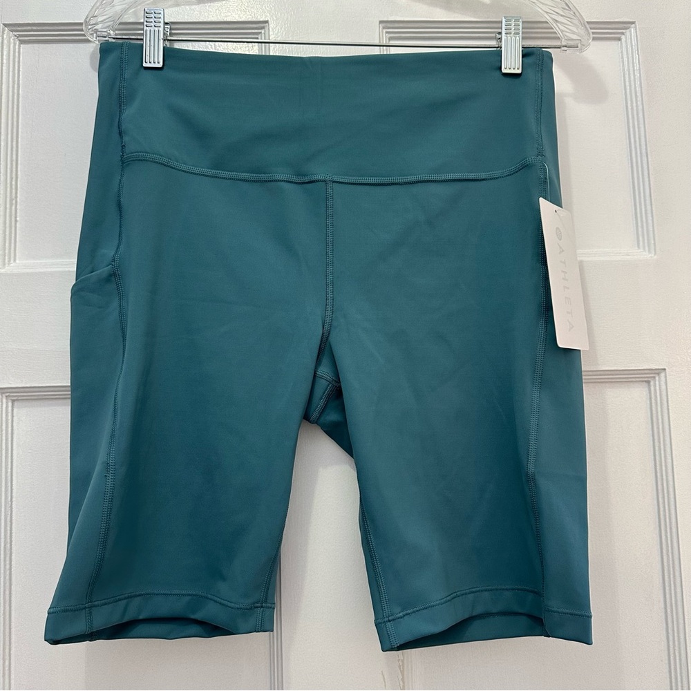 Athleta 9” Ultimate Stash Pocket Shorts